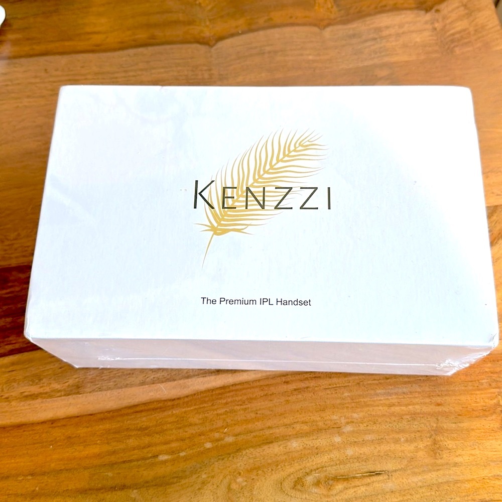 Kenzzi White Premium IPL Handset - At-Home Hair Removal
